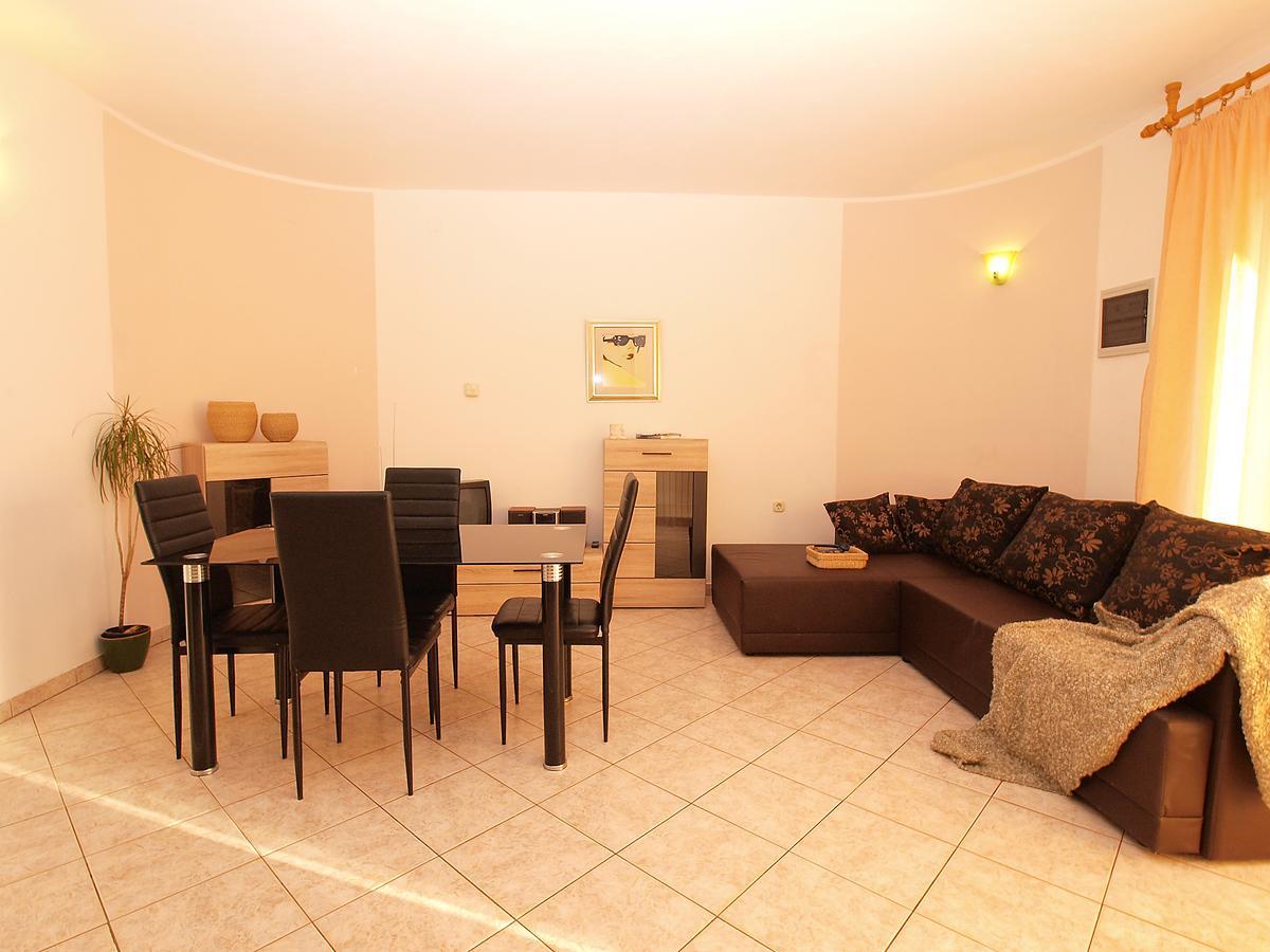 Apartments Dusanka 799 Fažana Екстериор снимка