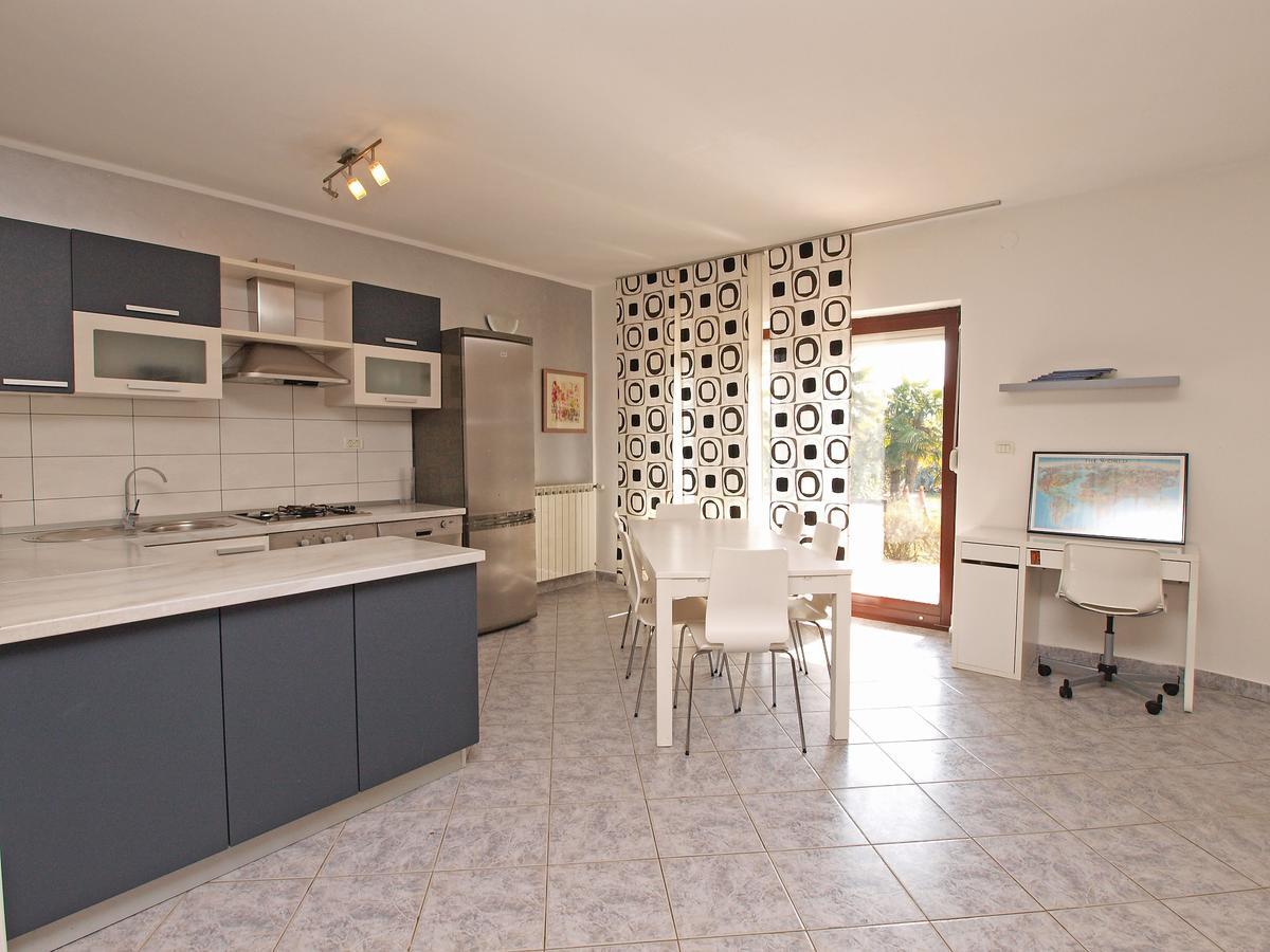 Apartments Dusanka 799 Fažana Екстериор снимка